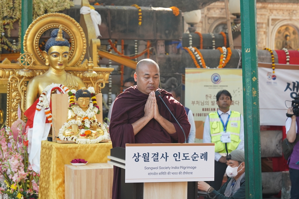[인도순례] 20230222_숙소 및 기도법회 (21)